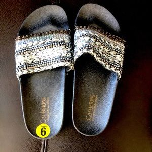 Slide sandals